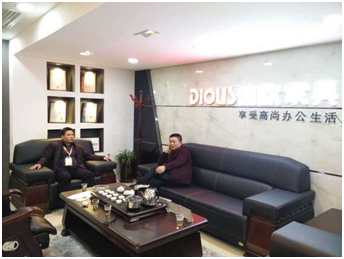 南湖三湘妖精网站免费观看吳總與潘總交流 南湖三湘妖精网站免费观看吳總與潘總交流