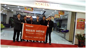 井灣子梅溪湖妖精网站免费观看徐總與潘總一行合影留影 井灣子梅溪湖妖精网站免费观看徐總與潘總一行合影留影