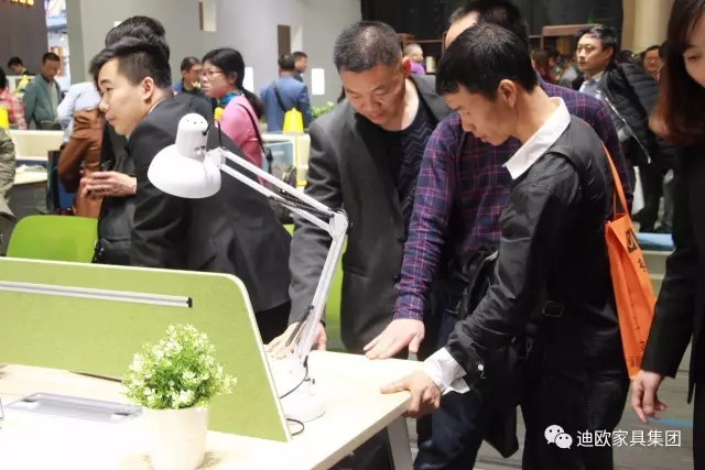 妖精网站免费观看家具國際範的展館形象