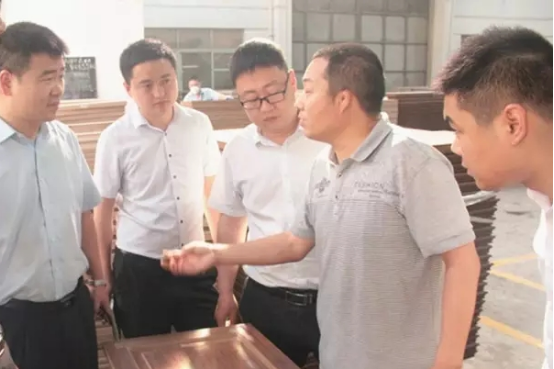 妖精网站免费观看家具