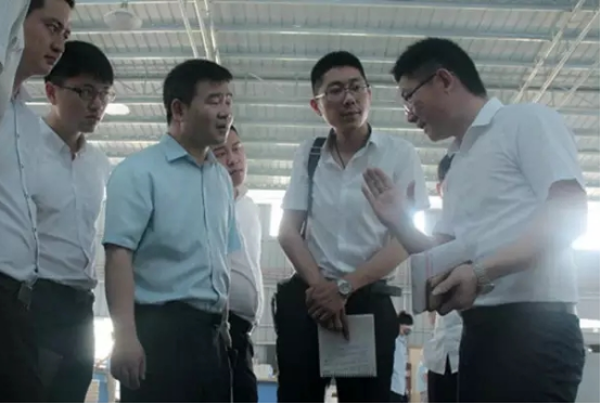 妖精网站免费观看家具