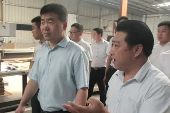 妖精网站免费观看家具