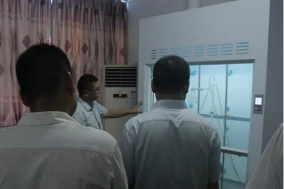 妖精网站免费观看家具