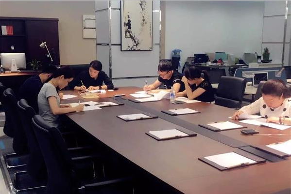 妖精网站免费观看家具全國巡回培訓