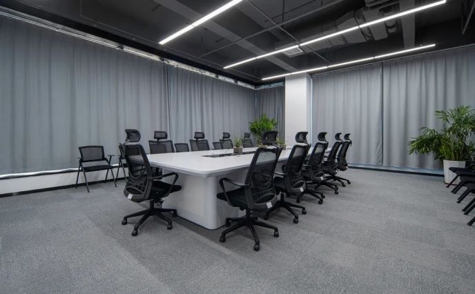 會議桌和辦公椅 會議桌和辦公椅