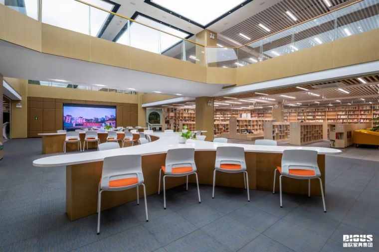 妖精网站免费观看圖書館家具